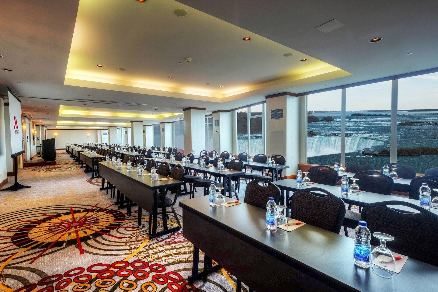 Niagara Falls Marriott Fallsview Hotel & Spa Bagian luar foto