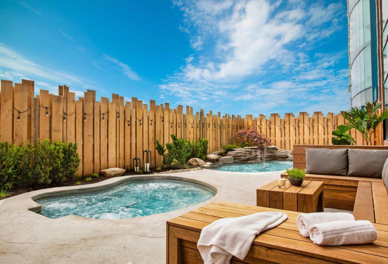 Niagara Falls Marriott Fallsview Hotel & Spa Bagian luar foto