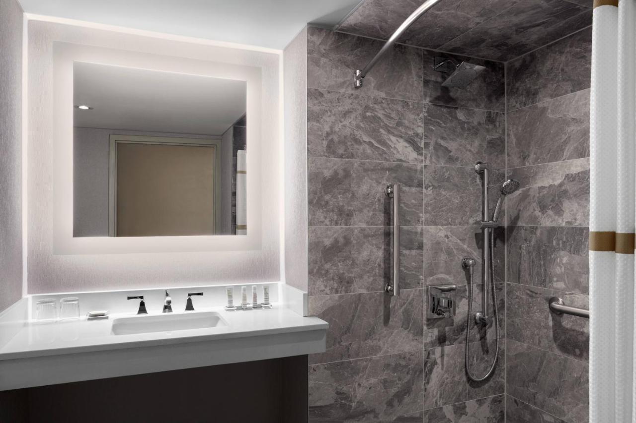 Niagara Falls Marriott Fallsview Hotel & Spa Bagian luar foto